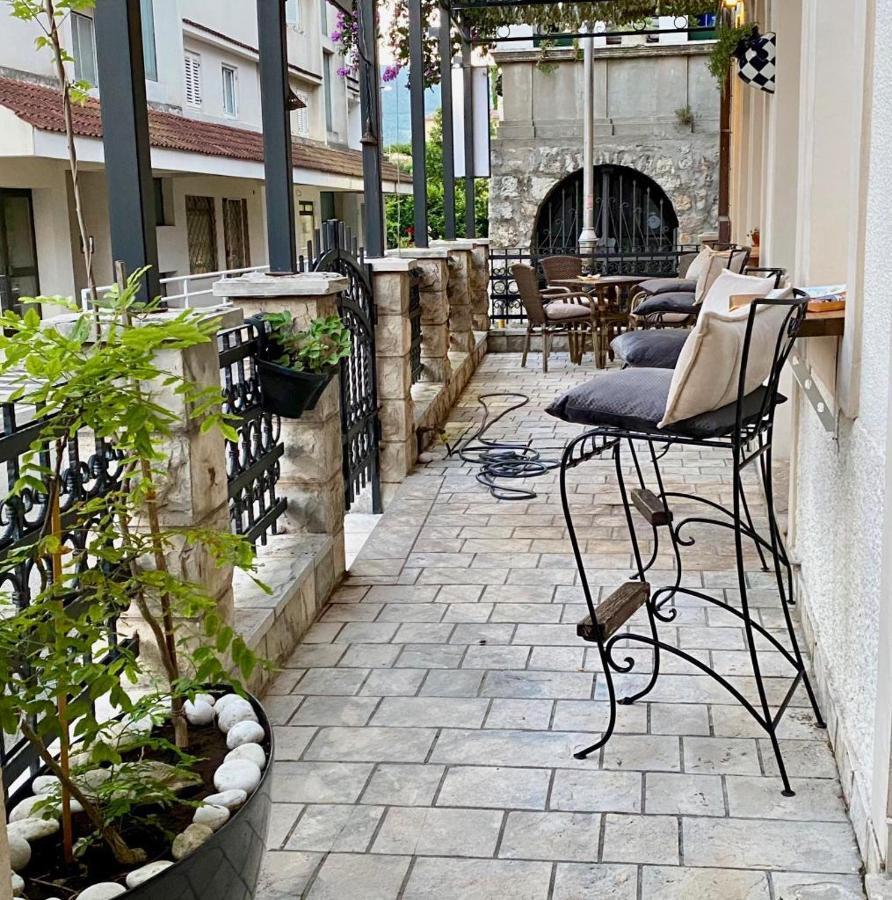 Apartments Nautica Херцег Нови Екстериор снимка