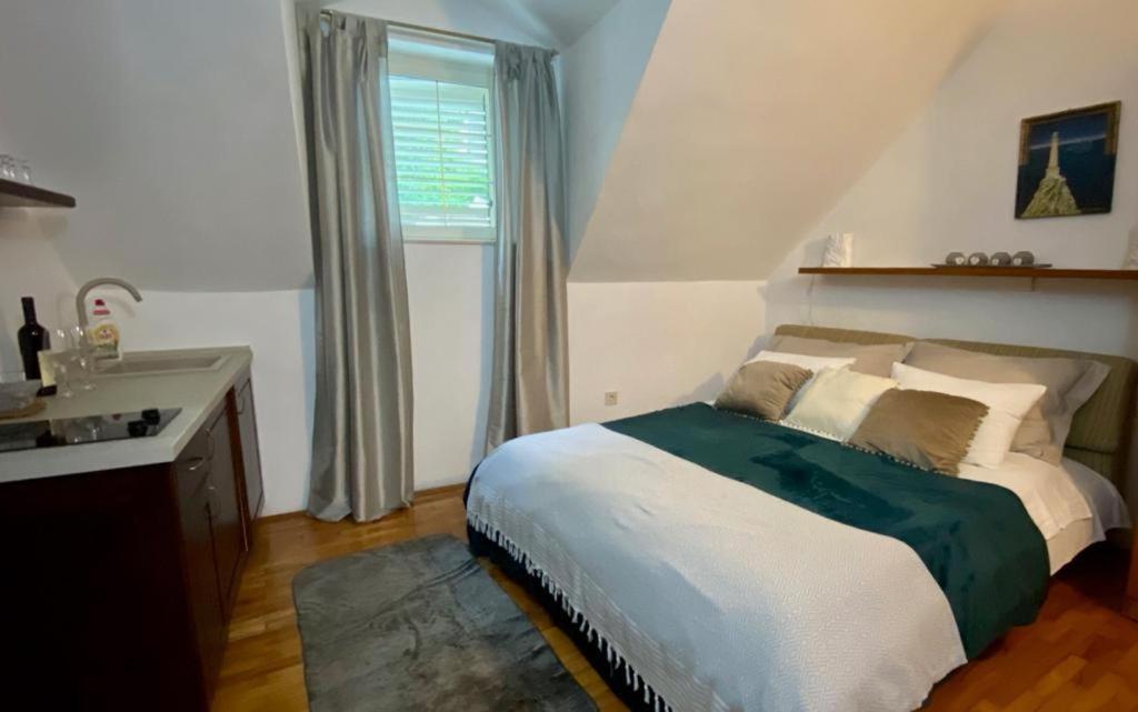 Apartments Nautica Херцег Нови Екстериор снимка