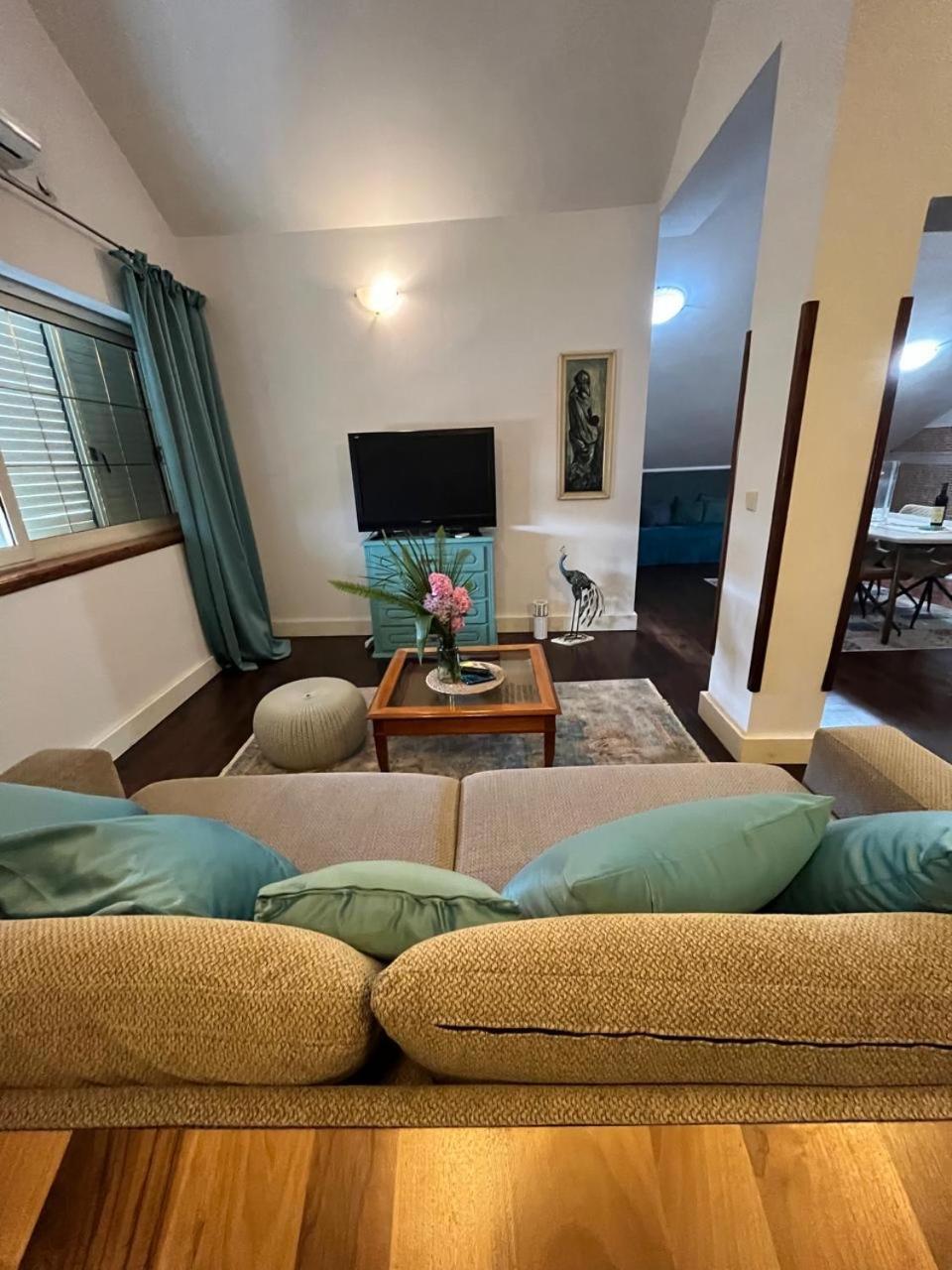 Apartments Nautica Херцег Нови Екстериор снимка