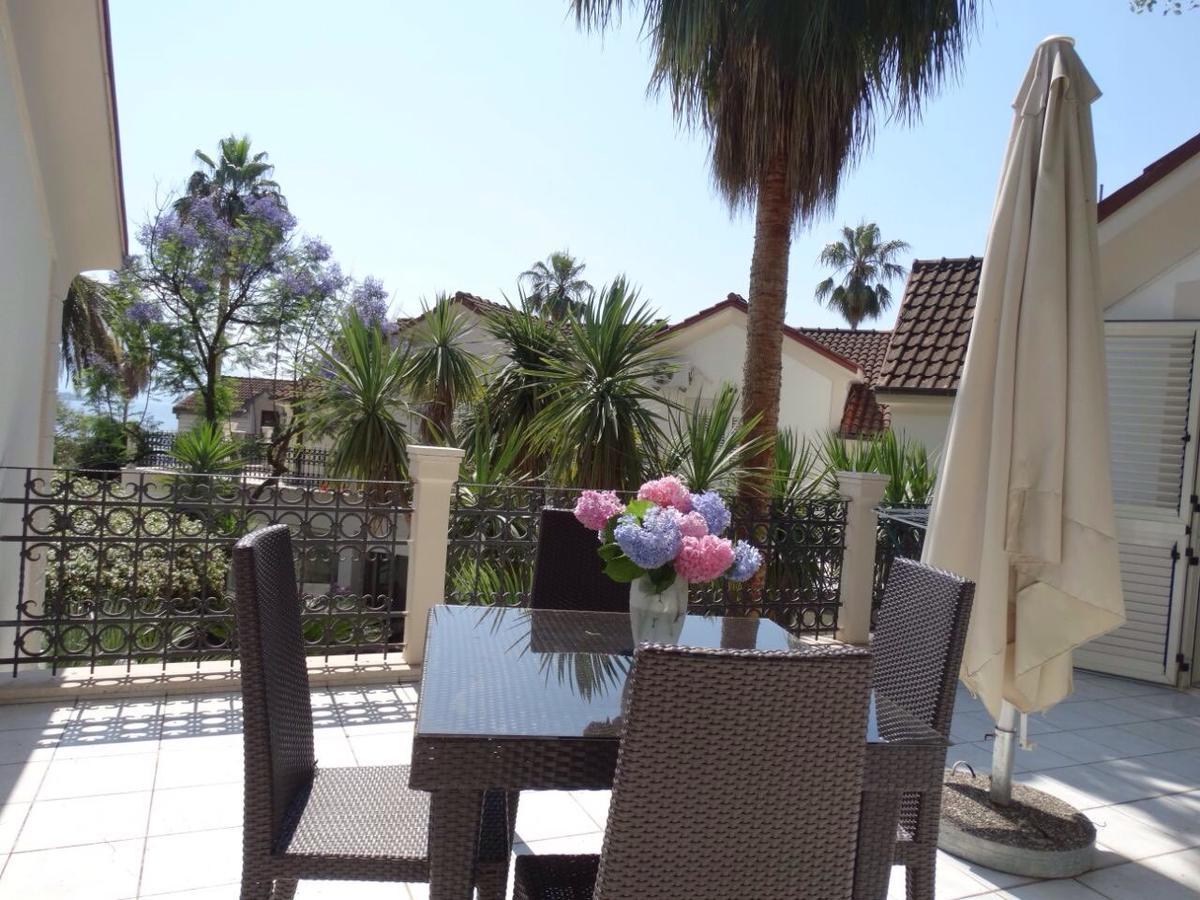 Apartments Nautica Херцег Нови Екстериор снимка